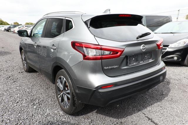 Nissan Qashqai N-WAY 1.3 DIG-T 160 DCT Pano Nav PDC Kam 