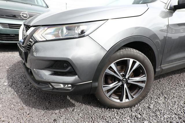 Nissan Qashqai N-WAY 1.3 DIG-T 160 DCT Pano Nav PDC Kam 