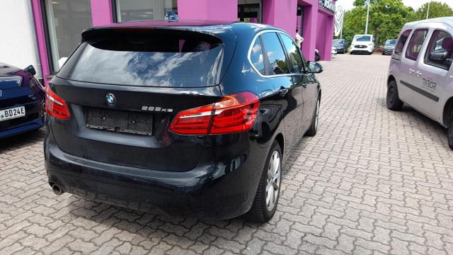 BMW 2er Active Tourer Advantage 225xe Steptronic Nav SHZ 