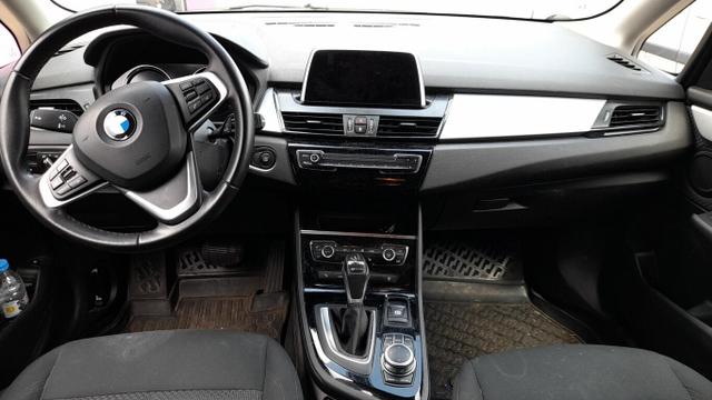 BMW 2er Active Tourer Advantage 225xe Steptronic Nav SHZ 