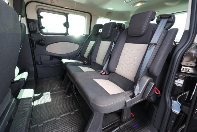 Ford Tourneo Custom Titanium 310 L1 2.0 TDCi 170 AHK 