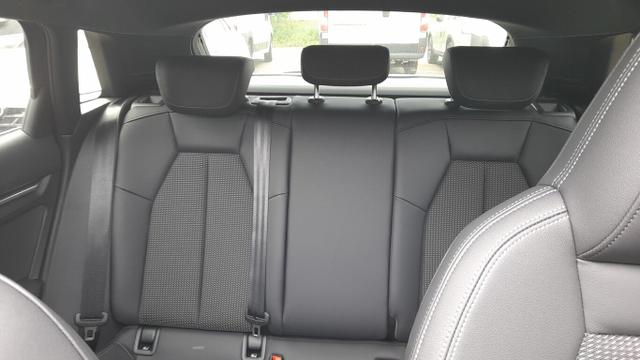 Audi A3 Sportback S line 35 TFSI tronic 2xS Nav 18Z 