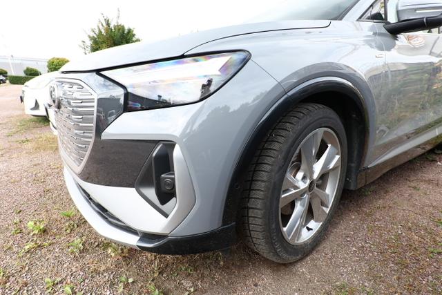 Audi Q4 e-tron 35 Pano S line LED 20Z ACC PDC Privacy 
