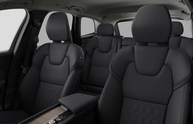 XC60 Plus Dark T6 AWD FACELIFT AHK 360° H/K 19Z 