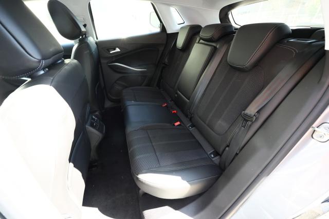 Opel Grandland 145 Hybrid AT6 GS Nav10" Kam SHZ PDC 