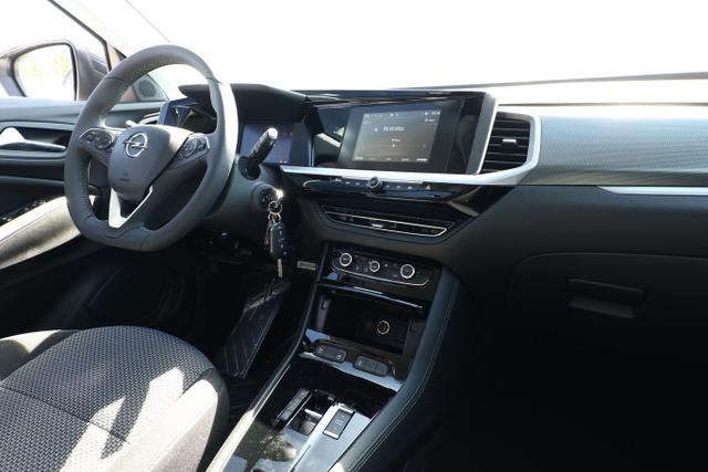 Opel Grandland 1.5 D130 AT8 PDC vo/hi LM17 Klimaaut 
