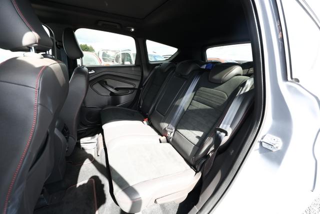 Ford Kuga ST-Line 2.0 EcoBoost 230 4x4 Pano ACC Nav 