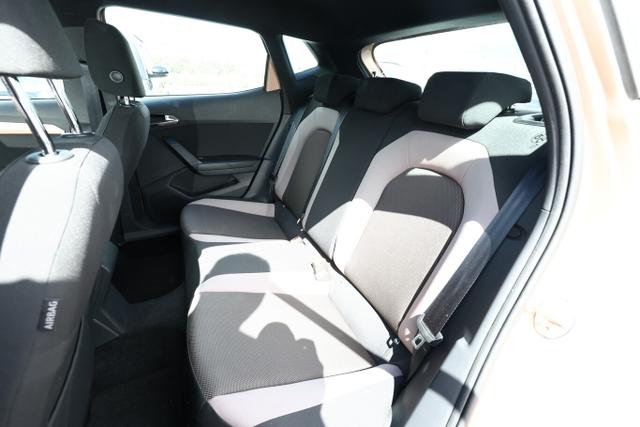 Seat Ibiza Xcellence 1.0 115 Nav FullLi ACC Kam Beats 