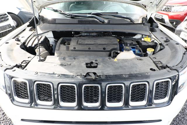 Jeep Compass Limited 1.4 MultiAir 140 Nav PDC Beats 