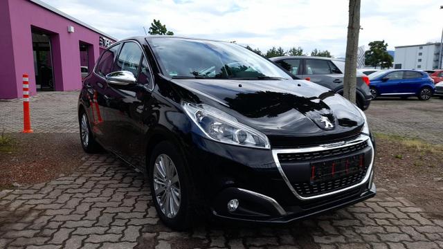 Peugeot 208 Allure 1.2 PureTech 110 Aut. Nav SHZ PDC 16Z 