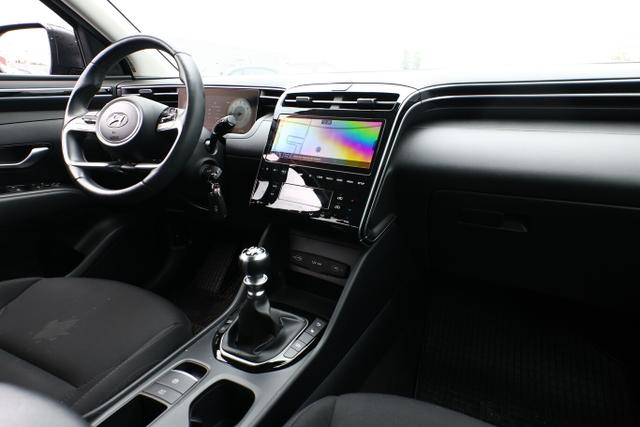 Hyundai TUCSON Pure 1.6 T-GDI 150 PDC Temp Kam LM17Z 