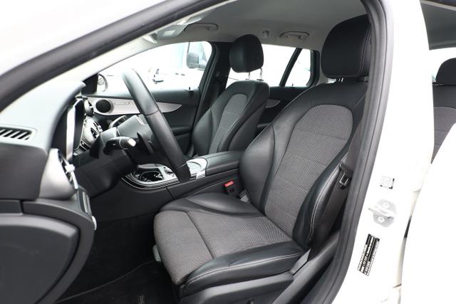 Mercedes-Benz C-Klasse AVANTGARDE C 200 T Aut AHK LED Nav Distronic Kam 
