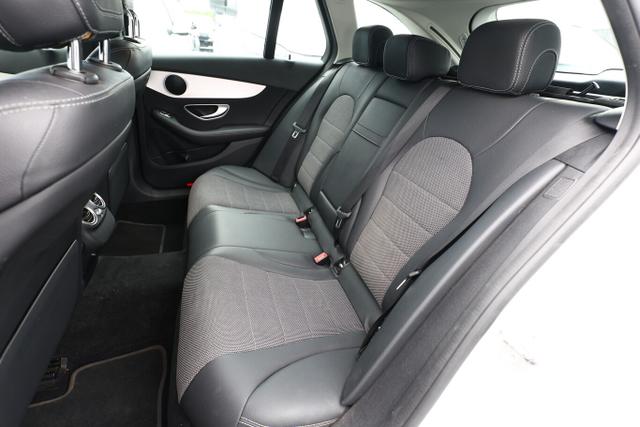 Mercedes-Benz C-Klasse AVANTGARDE C 200 T Aut AHK LED Nav Distronic Kam 