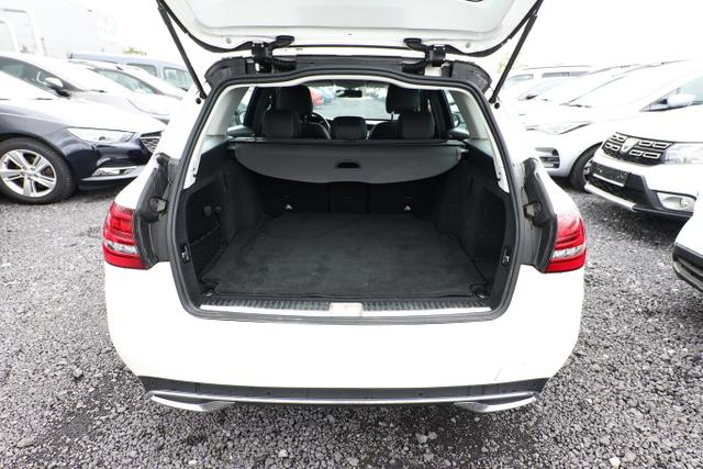 Mercedes-Benz C-Klasse AVANTGARDE C 200 T Aut AHK LED Nav Distronic Kam 
