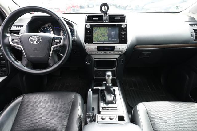 Toyota Land Cruiser Executive 2.8 D-4D 177 Aut. LED Nav 