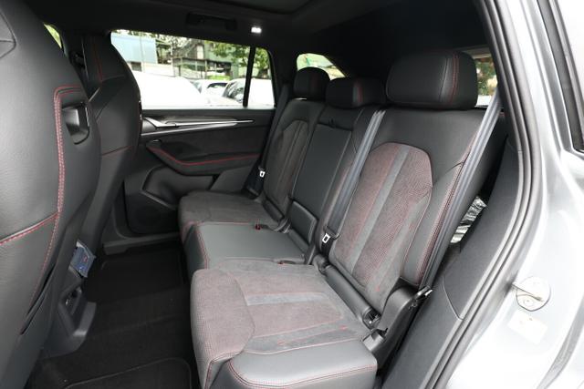 Skoda Kodiaq TSI 265 DSG 4x4 RS Pano AHK Matrix DCC 