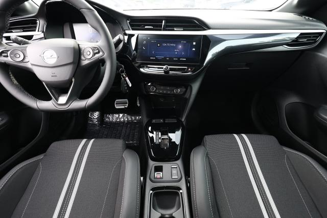 Opel Corsa GS 1.2 100 AT8 TechP Kam PDC 10"-DAB LM16 