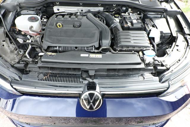Volkswagen Golf LIFE VIII 1.5 eTSI 130 DSG Nav LED+ ACC eHk 