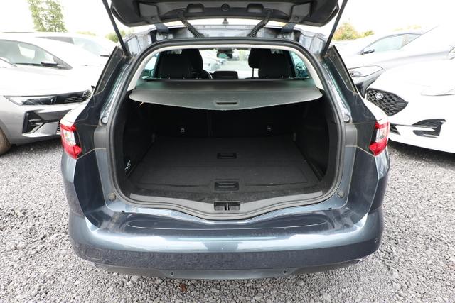 Renault Mégane Limited Megane IV Grandtour 1.3 TCe 140 EDC Nav 