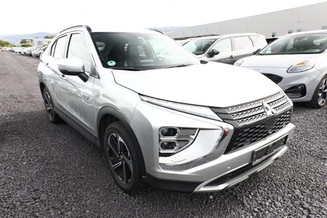 Mitsubishi Eclipse Cross Plus 2.4 MIVEC 4WD Nav LED KeyLess 