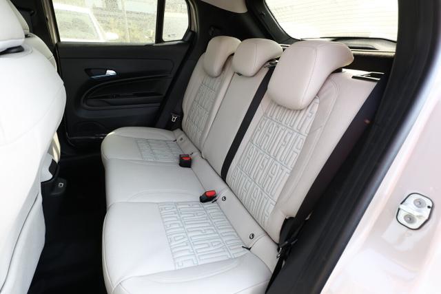 Fiat 600 La Prima MHEV 110 DCT eHK ACC SHZ Keyl Massa 