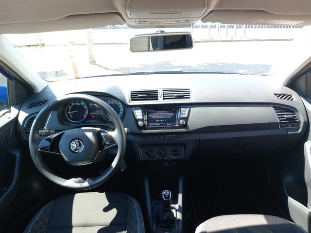 Skoda Fabia Ambition 1.0 TSI 95 Amb Swing BT FrontA 15Z NSW DAB 