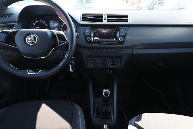 Skoda Fabia Ambition 1.0 TSI 95 Amb Swing BT FrontA 15Z NSW DAB 