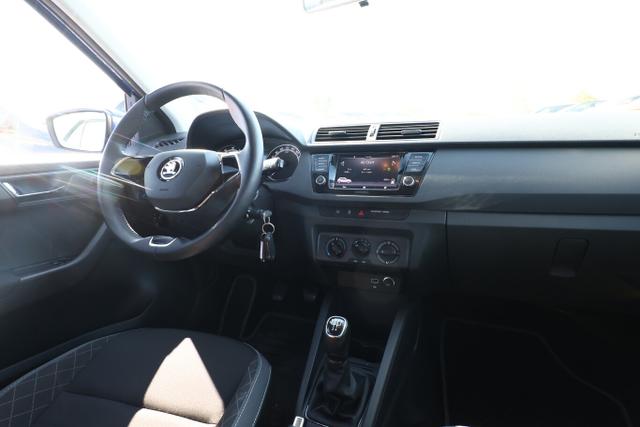 Skoda Fabia Ambition 1.0 TSI 95 Amb Swing BT FrontA 15Z NSW DAB 