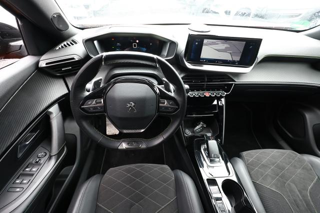 Peugeot 2008 GT 1.2 PT 155 Aut. SchiebeD LED Nav ACC 