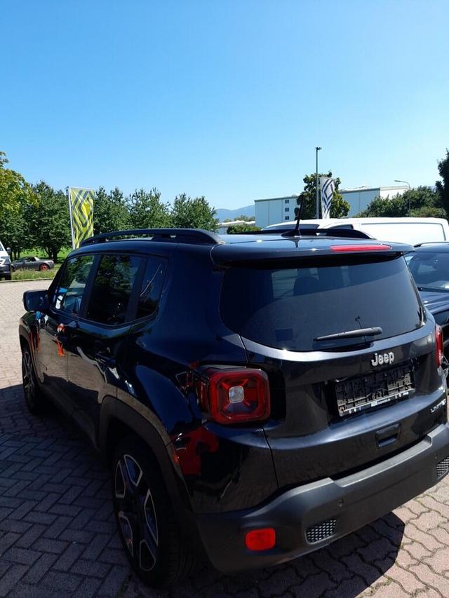 Jeep Renegade Limited 1.3 T-GDI 150 DTC Pano Nav PDC 