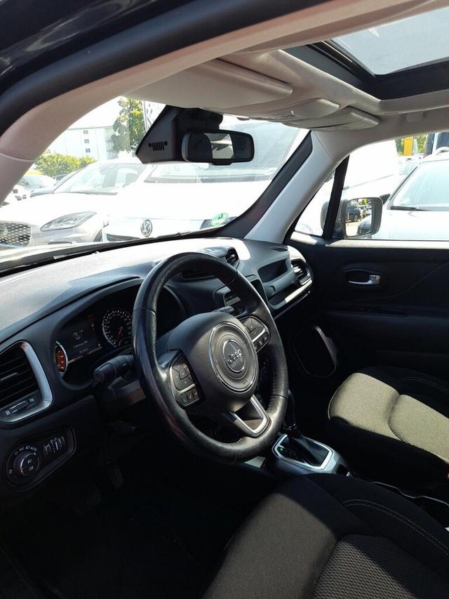 Jeep Renegade Limited 1.3 T-GDI 150 DTC Pano Nav PDC 