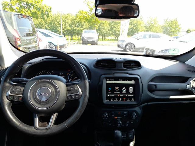 Jeep Renegade Limited 1.3 T-GDI 150 DTC Pano Nav PDC 