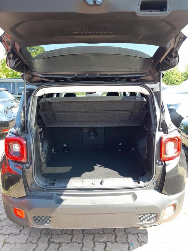 Jeep Renegade Limited 1.3 T-GDI 150 DTC Pano Nav PDC 