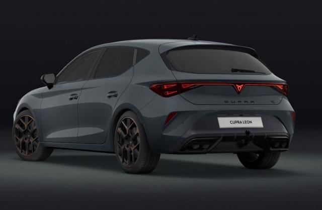 Cupra Leon VZ 2.0 TSI 300 DSG Pano AHK ParkA 5JGar 19" 