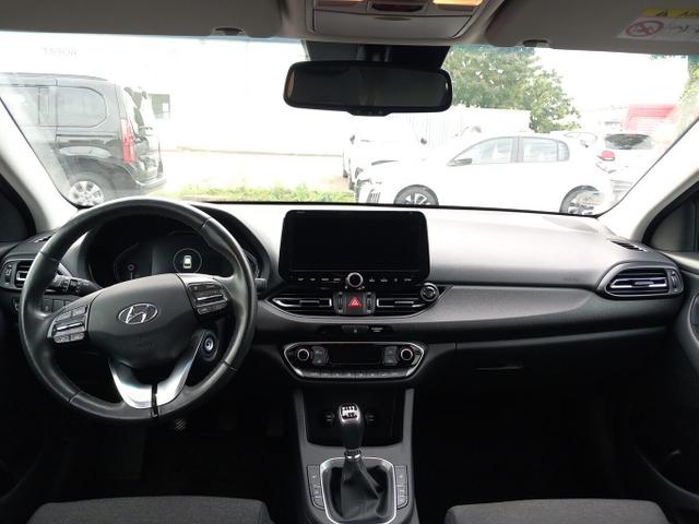 Hyundai i30 INTRO EDITION 1.5 T-GDI 110 LED Nav Kam KeyL 