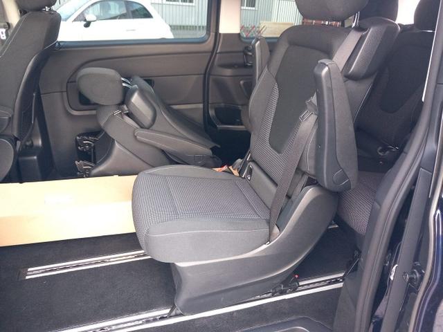 Mercedes-Benz V-Klasse Edition kompakt V 220 d 7S AHK eHk Nav NightP 