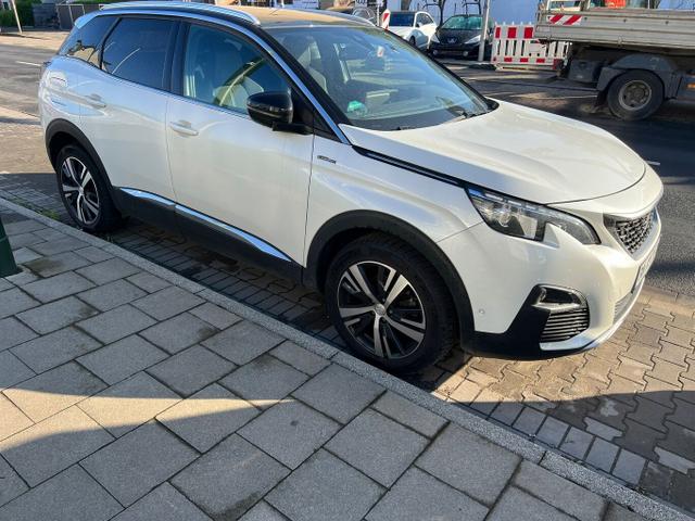 Peugeot 3008 - Allure 1.5 BlueHDi 130 AT8 GT Line Kam ACC