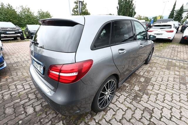 Mercedes-Benz B-Klasse AMG Line B 220 d DCT Pano Nav LED 18Z ParkAs SHZ 