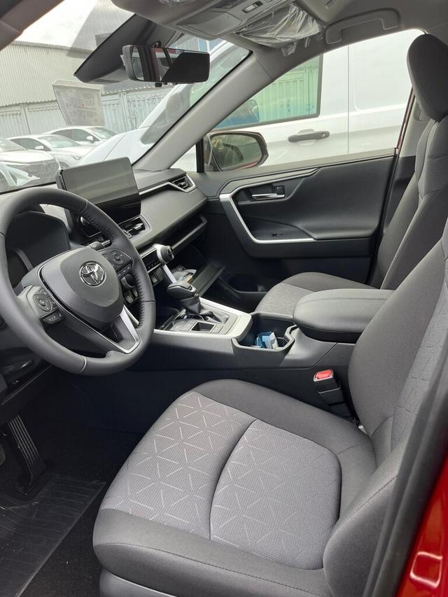 Toyota RAV4 2.5 Hybrid 218 ECVT Team D el.HK SHZ DigC 