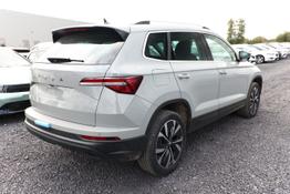 Skoda Karoq Selection TSI 150 DSG Pano AHK NavC SideA Leder ACC 