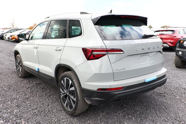 Skoda Karoq Selection TSI 150 DSG Pano AHK NavC SideA Leder ACC 