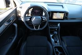 Skoda Karoq Selection TSI 150 DSG Pano AHK NavC SideA Leder ACC 
