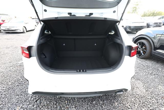 Kia Ceed Vision 1.5 140 SHZ Tempomat LHZ Nav PDC Klimaaut 
