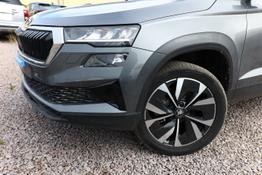 Skoda Karoq Selection TSI 150 DSG Pano AHK NavC SideA Leder ACC 