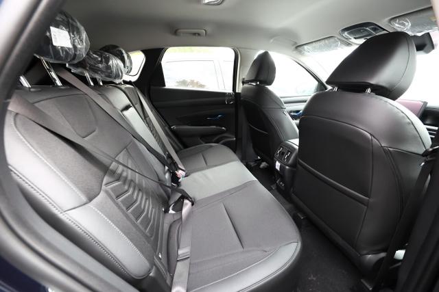 Hyundai TUCSON 1.6 HEV 215 DCT Trend 18Z Krell eHK SHZ 