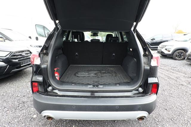 Ford Kuga Titanium X 1.5 EcoBoost 150 LED Nav B&O 17Z 