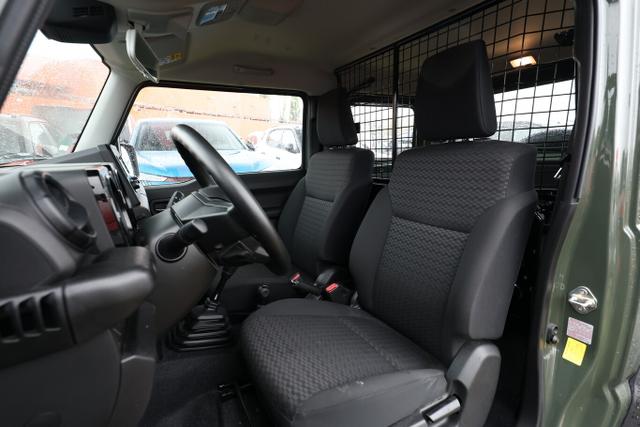 Suzuki Jimny Comfort 1,5 102 4WD SHZ Tempomat Klima 