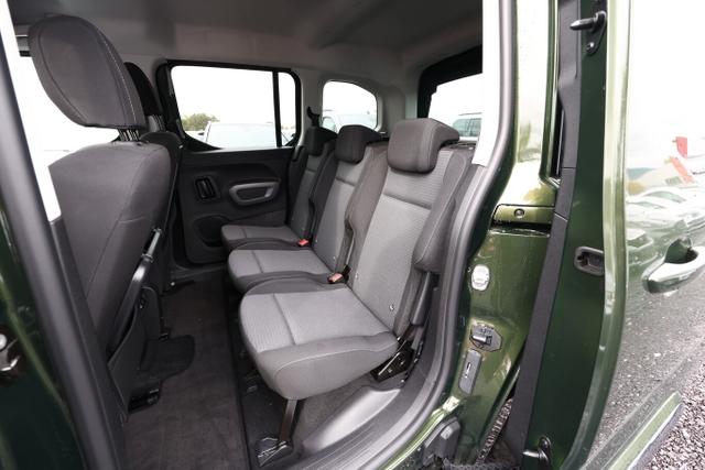 Toyota Proace City Verso Team Deutschland 1.5 D-4D 130 Aut. D Nav 