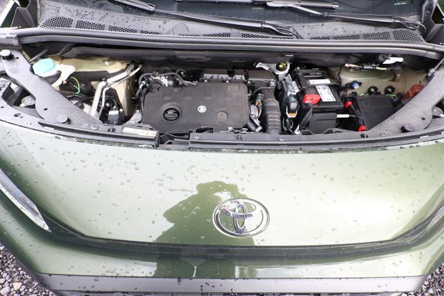 Toyota Proace City Verso Team Deutschland 1.5 D-4D 130 Aut. D Nav 