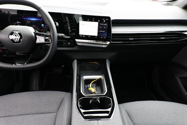 Austral Evolution 1.3 TCe 160 CVT LED Nav PDC 
